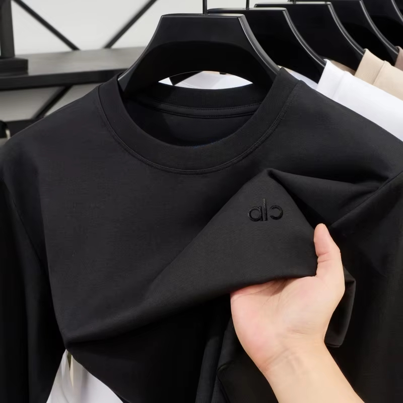 T-shirt en coton blanc à logo  - Streetwear Brand With A Logo avis et prix